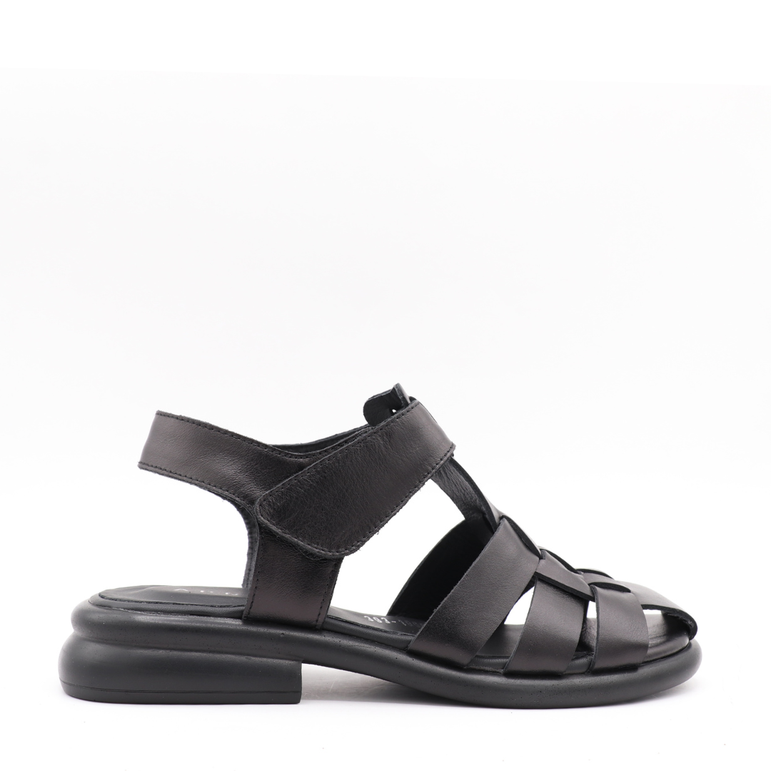 Astrid – Sandale style « Fisherman » en cuir